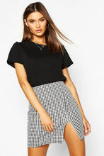 Load image into Gallery viewer, Large Dogtooth Front Split Mini Skirt
