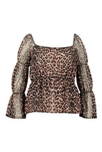 Load image into Gallery viewer, Plus Leopard Mesh Sleeve Sqaure Neck Peplum Top
